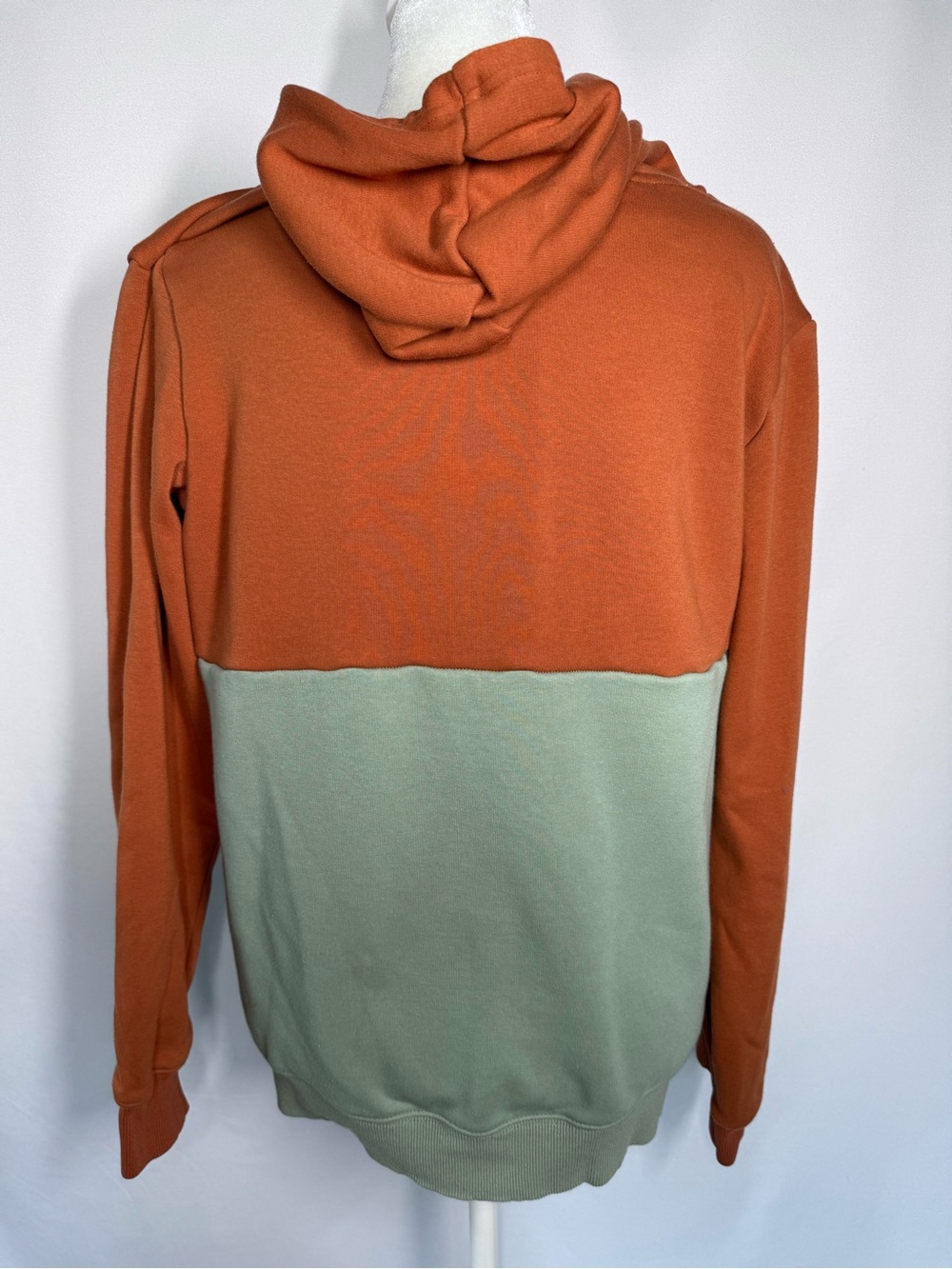 Latched Mama Trailblazer Nursing Hoodie Size S Colorblock Rust Sage - Picture 7 of 11